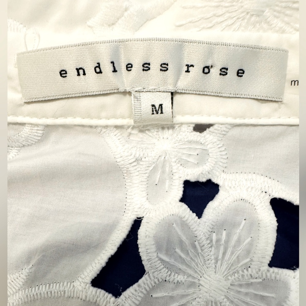 ⭐️Endless Rose cutout button-up lace top Anthropologie Nordstrom - Picture 4 of 11